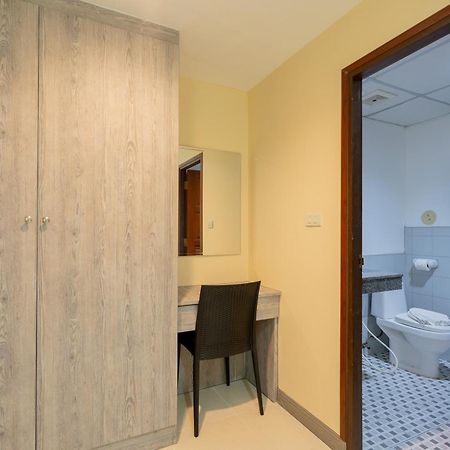 Square One Hotel Patong Dış mekan fotoğraf