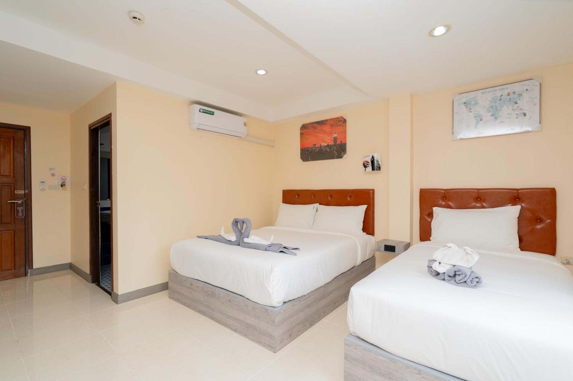 Square One Hotel Patong Dış mekan fotoğraf