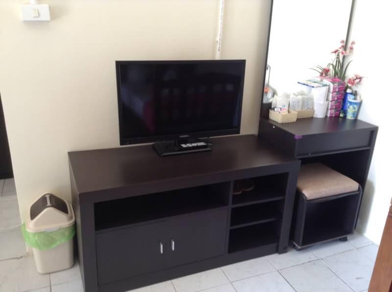 Square One Hotel Patong Dış mekan fotoğraf