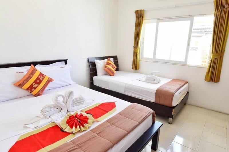 Square One Hotel Patong Dış mekan fotoğraf